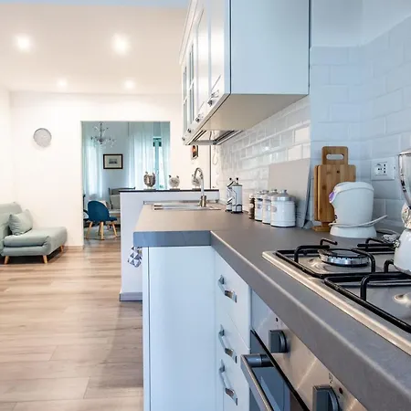 Moon River House * Verona